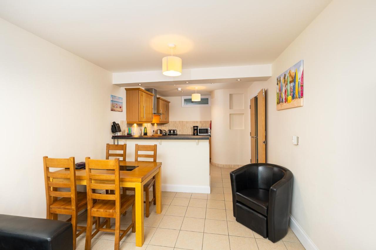 West Beach - Holiday Apartments Westward Ho!  Extérieur photo