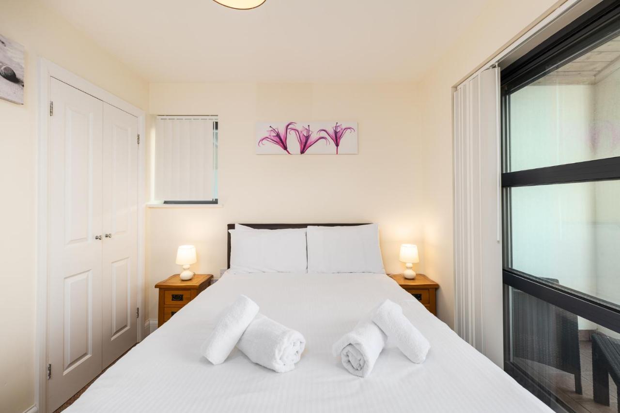 West Beach - Holiday Apartments Westward Ho!  Extérieur photo